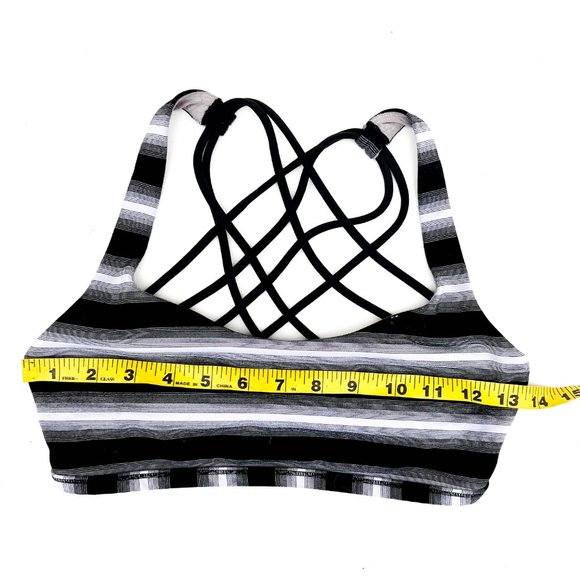 lululemon striped free to be wild sports bra w/cross straps in back - Picture 4 of 7